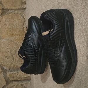 Brooks Addiction Walker 2